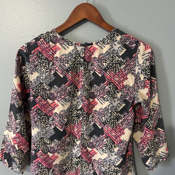 Trina Turk Silk Top Size Small Artsy Luxe Lightweight Blouse Womens Chic Office - Picture 9 of 14